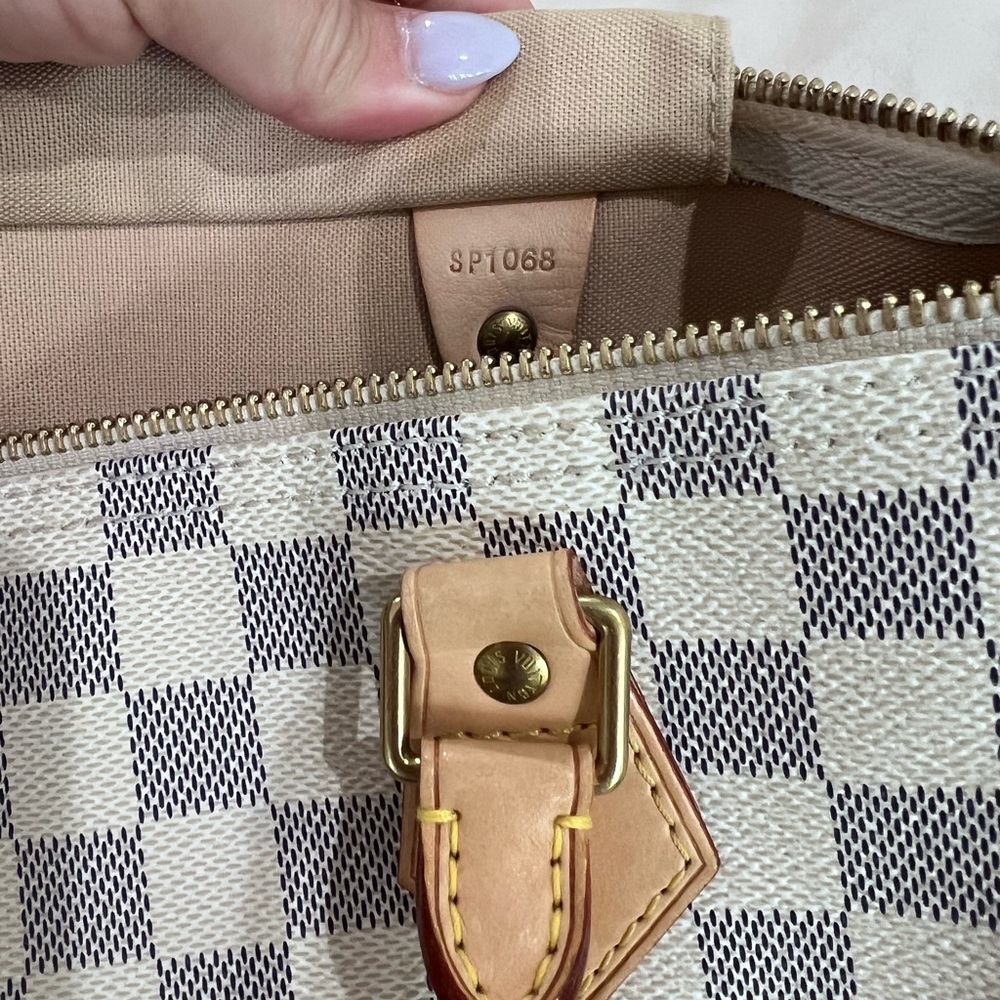 Louis Vuitton Damier Azur Speedy 30 - Picture 6 of 10